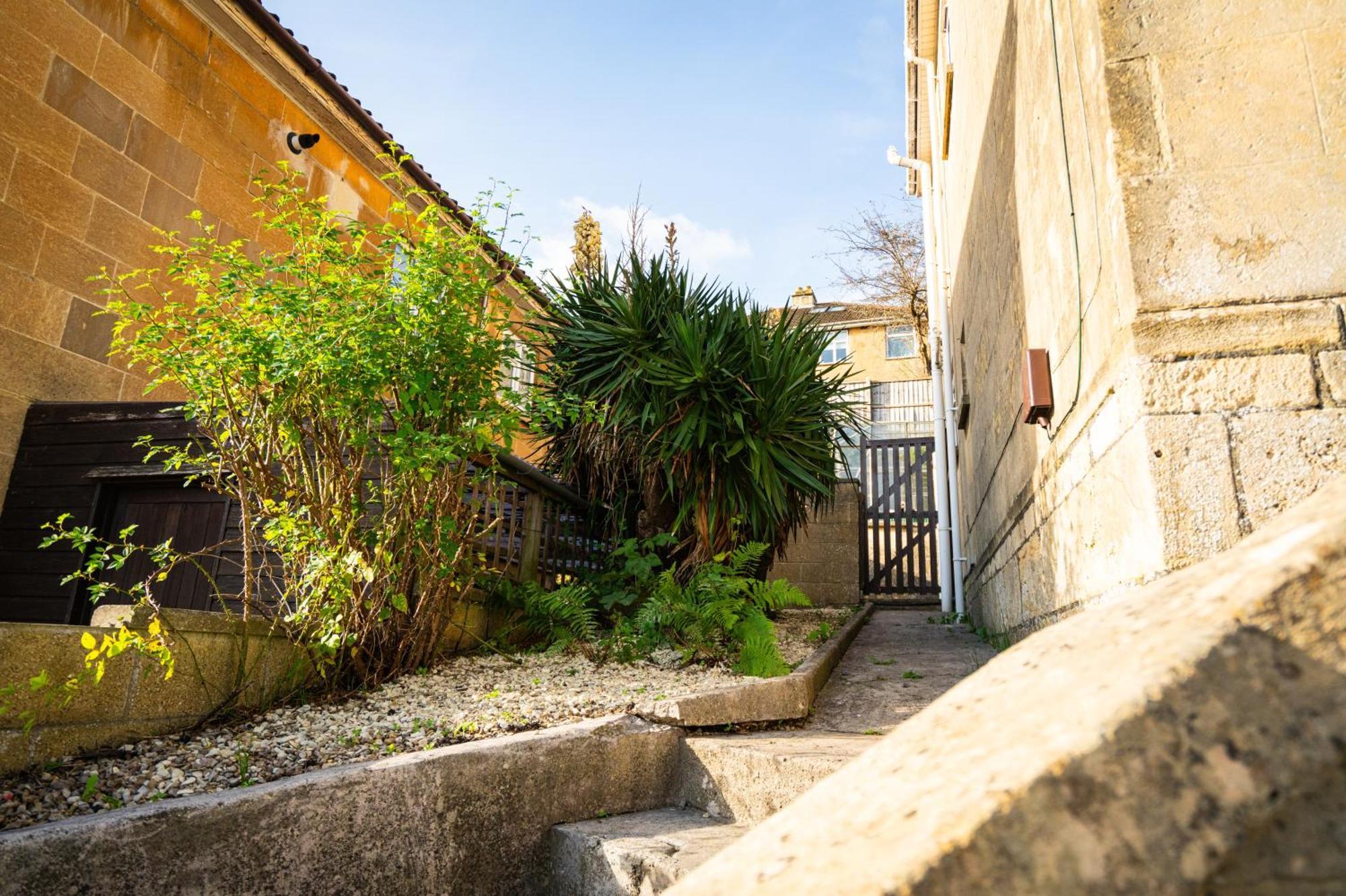 Vila Haven House Bath Exteriér fotografie